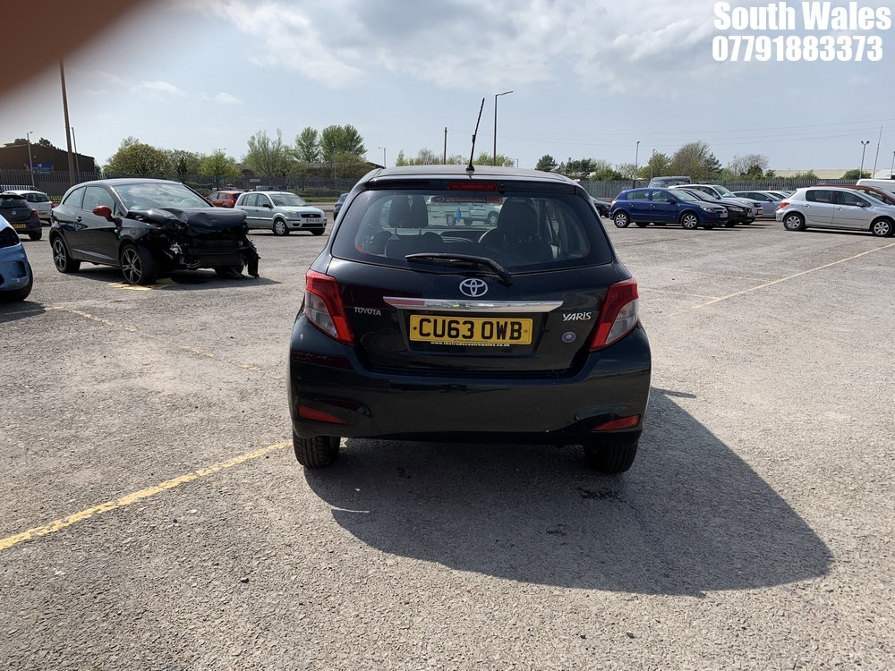 John Pye Vehicle Auctions Location South Wales 2013 TOYOTA YARIS