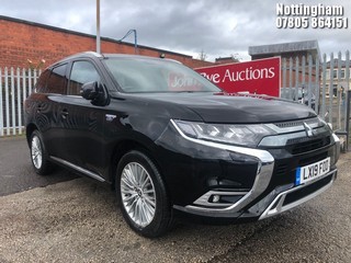 Location: Nottingham - 2019 MITSUBISHI OUTLANDER 4H PHEV CVT ESTATE REG: LX19FOD, 2360cc HYBRID ELECTRIC, VARIABLE 1 SPEED AUTO PETROL/E, Former Keepers: 2, Keys: Yes, MOT Expiry date: 20/04/2024