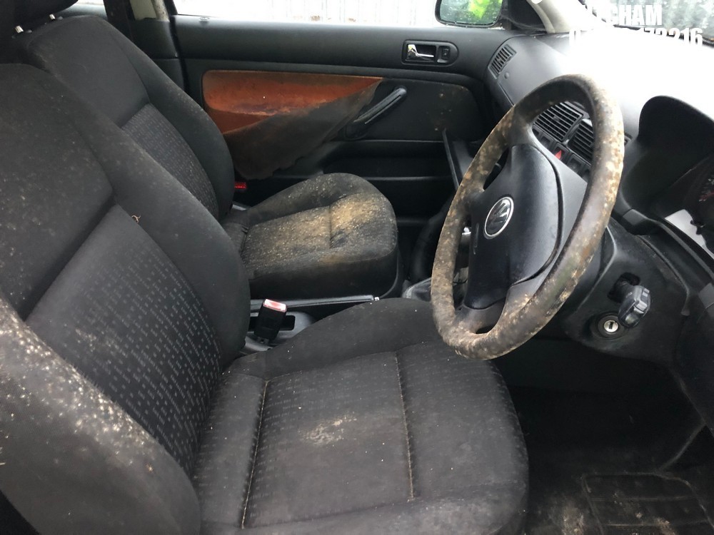 John Pye Vehicle Auctions Location Mitcham 2003 VOLKSWAGEN GOLF